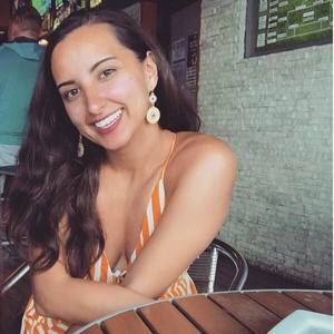 Meet your Posher, Deanna